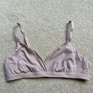 Skims fits everybody triangle bralette- size medium - nude color